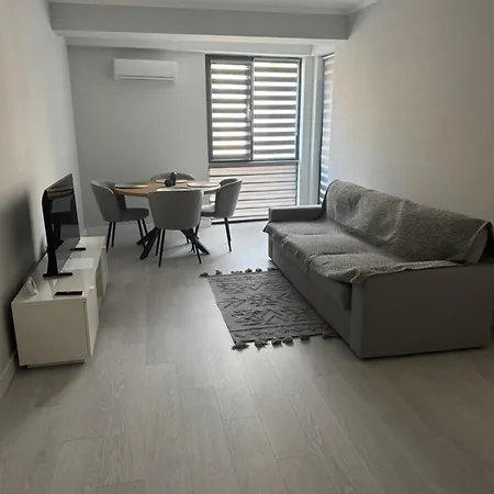 Modern * Constanţa